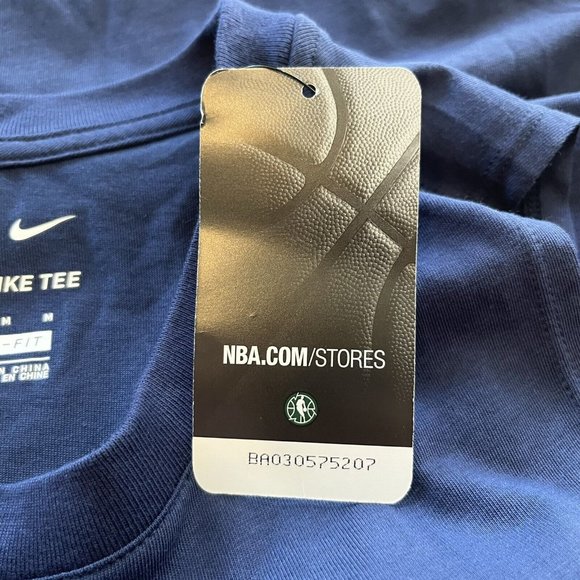 Nike Mens Medium Cleveland Cavaliers Tank Top Shirt Blue Sleeveless NBA New - Picture 9 of 12